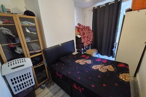 2 bedroom terraced house for sale, Gladys Terrace, Smethwick