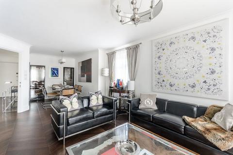 2 bedroom flat for sale, Glebe Avenue, Ickenham, UB10