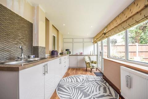 1 bedroom maisonette for sale, Upminster Road, Hornchurch