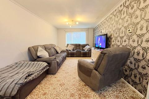 3 bedroom semi-detached house to rent, Coundley Close, Fleur De Lis, NP12