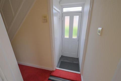 2 bedroom semi-detached house for sale, Wakefield Road, Hipperholme