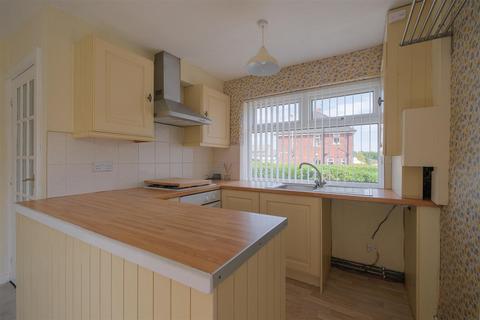 2 bedroom semi-detached house for sale, Wakefield Road, Hipperholme