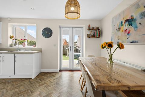 3 bedroom end of terrace house for sale, Trefoil Way, Ridgewood, Uckfield, East Sussex, TN22