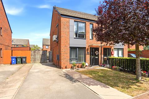 2 bedroom semi-detached house for sale, Teal Drive, Doncaster, DN4