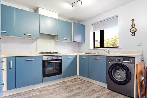 2 bedroom semi-detached house for sale, Teal Drive, Doncaster, DN4