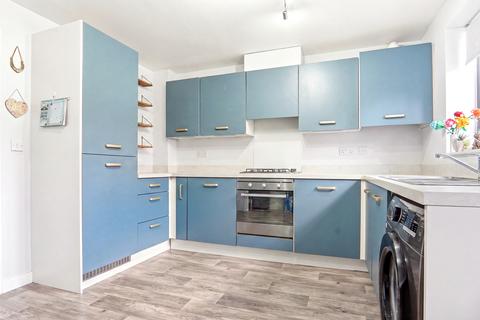 2 bedroom semi-detached house for sale, Teal Drive, Doncaster, DN4