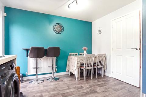 2 bedroom semi-detached house for sale, Teal Drive, Doncaster, DN4