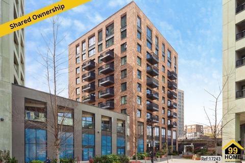 Riverstone Heights, Tower Hamlets, London, E3