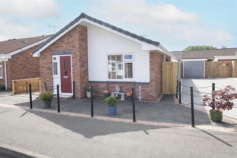 2 bedroom detached bungalow for sale, Camellia Close, Driffield