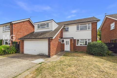 4 bedroom detached house for sale, Riseway Close, Bury St. Edmunds IP33