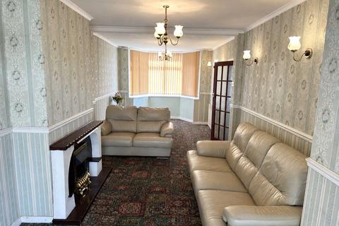 3 bedroom semi-detached house for sale, Ermington Crescent, Birmingham, West Midlands, B36