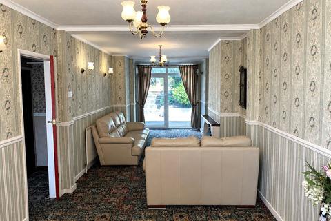 3 bedroom semi-detached house for sale, Ermington Crescent, Birmingham, West Midlands, B36
