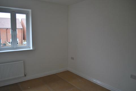 2 bedroom house to rent, Rutherford Way, Biggleswade
