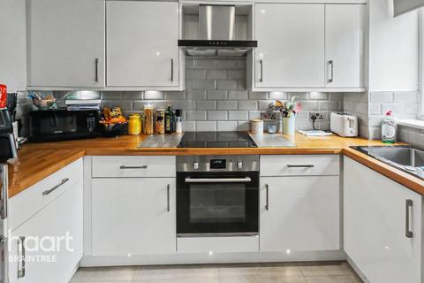 2 bedroom apartment for sale, Nottage Crescent, Braintree