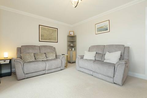 3 bedroom end of terrace house for sale, 2 Dunglass Road, Coldstream, TD12 4FD