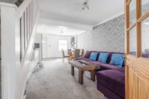 2 bedroom terraced house for sale, The Crescent, Slough  SL1