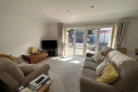 2 bedroom detached bungalow for sale, Greenway Avenue, Rumney, Cardiff