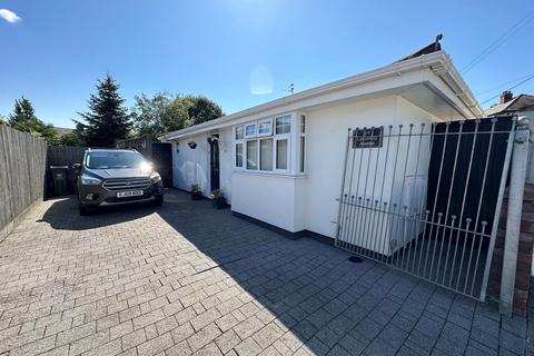 2 bedroom detached bungalow for sale, Greenway Avenue, Rumney, Cardiff