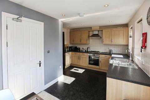 4 bedroom end of terrace house for sale, White Star Place, Southampton, Hampshire, SO14