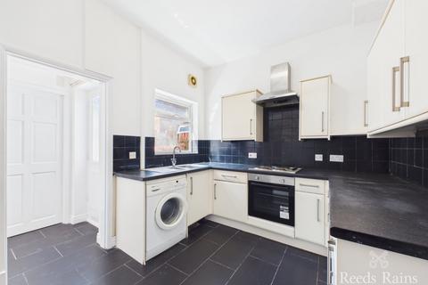 2 bedroom terraced house for sale, Sunny Grove, Sharp Street, Hull, East Yorkshire, HU5