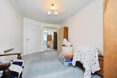 undefined, Roche Close, Rochford, Essex, SS4
