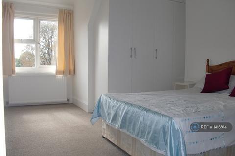 2 bedroom flat to rent, West Hampstead London, London, NW6