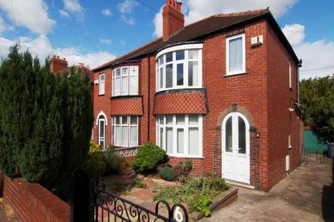 3 bedroom semi-detached house to rent, Kingsway, Wombwell, Barnsley