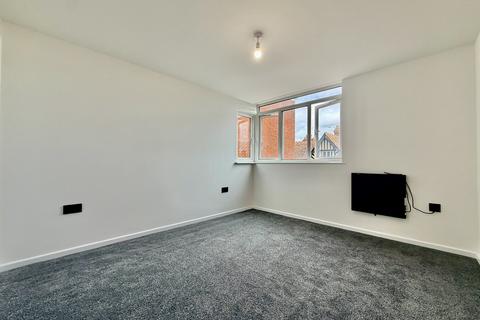 2 bedroom flat to rent, Eastern Parade, SOUTHSEA