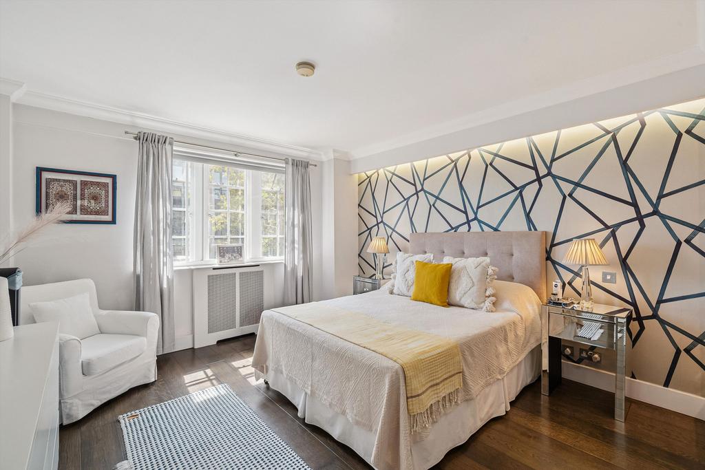 House in London - View 4
