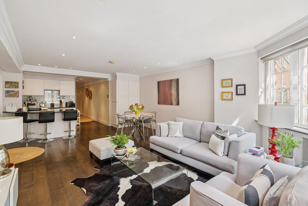 House in London - More