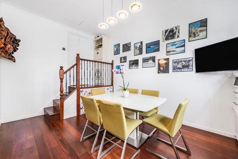 2 bedroom flat for sale, Acacia Way, Sidcup, DA15