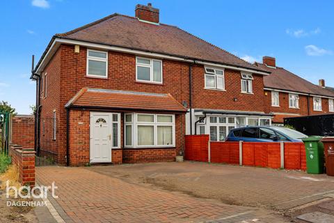 3 bedroom semi-detached house for sale, Lawrence Crescent, Dagenham