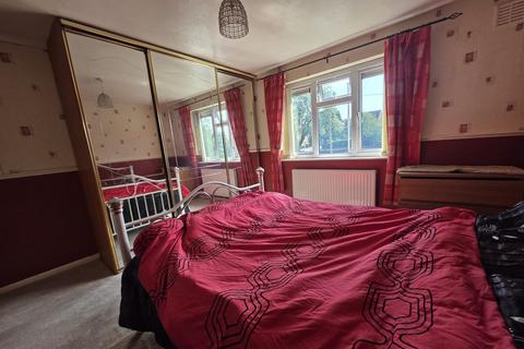 undefined, Wesley Court, Wolverhampton, WV4