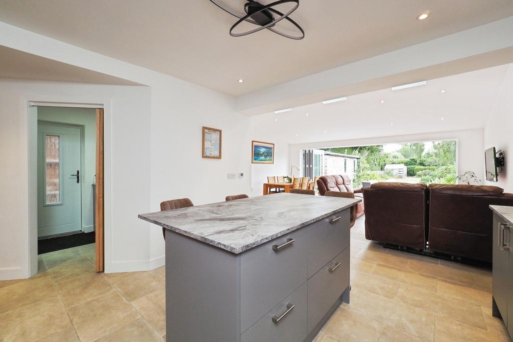 House in Nottingham - View 5