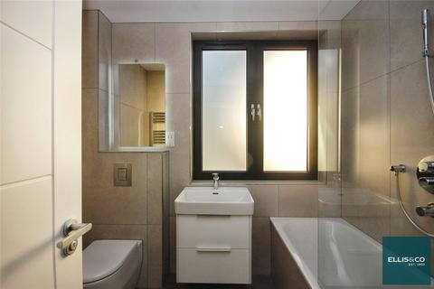 2 bedroom penthouse for sale, Wickliffe Avenue, Finchley, N3