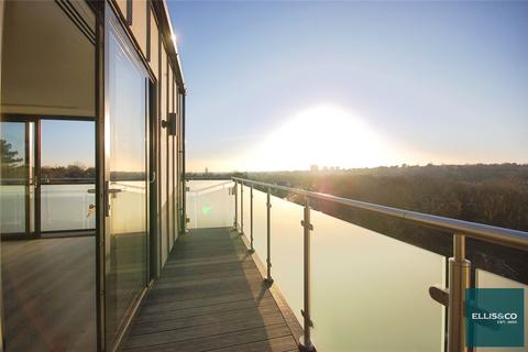 2 bedroom penthouse for sale, Wickliffe Avenue, Finchley, N3