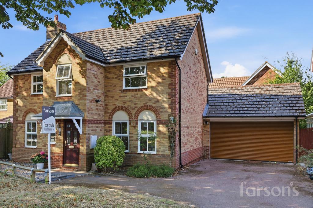 House exterior, garage