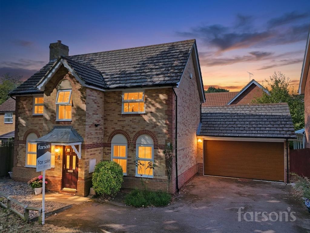 House exterior, garage