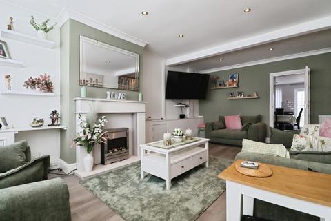 2 bedroom semi-detached house for sale, Taymuir Road, CARDIFF, South Glamorgan, CF24