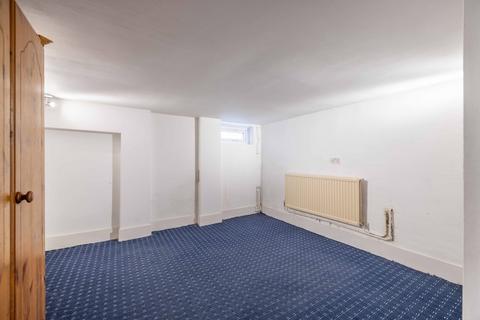 2 bedroom maisonette for sale, Hencroft Street South, Slough SL1