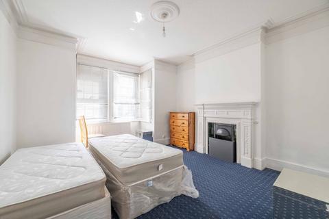 2 bedroom maisonette for sale, Hencroft Street South, Slough SL1