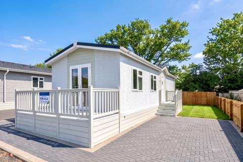 2 bedroom park home for sale, Pershore WR10