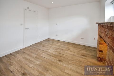1 bedroom apartment to rent, Bell Street