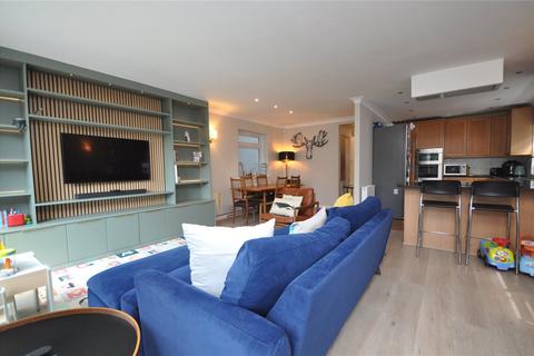 3 bedroom maisonette for sale, Holly Park Gardens, Finchley, N3