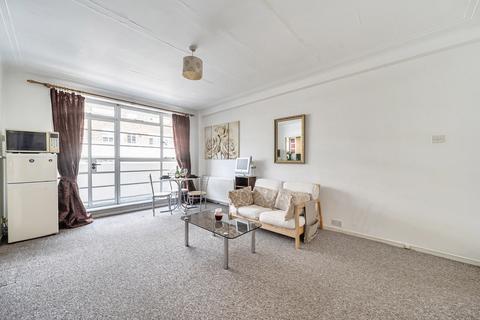 Studio for sale, Sheen Road, Richmond, TW9