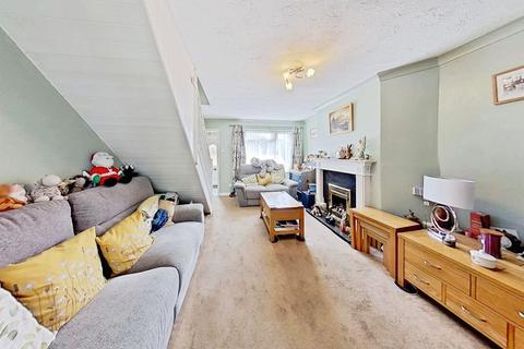 3 bedroom semi-detached house for sale, St. Matthews Close, Rowde, Devizes