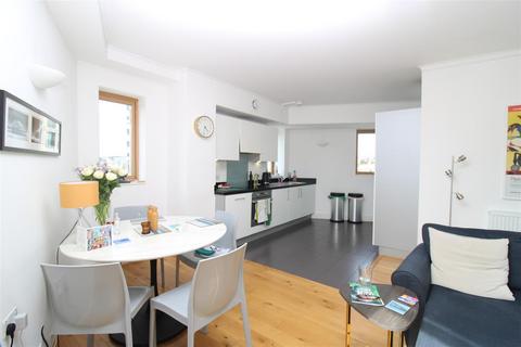 2 bedroom flat to rent, New England Street, BRIGHTON