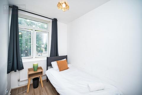5 bedroom maisonette to rent, Old Church Road, Whitechapel, East London, London, E1