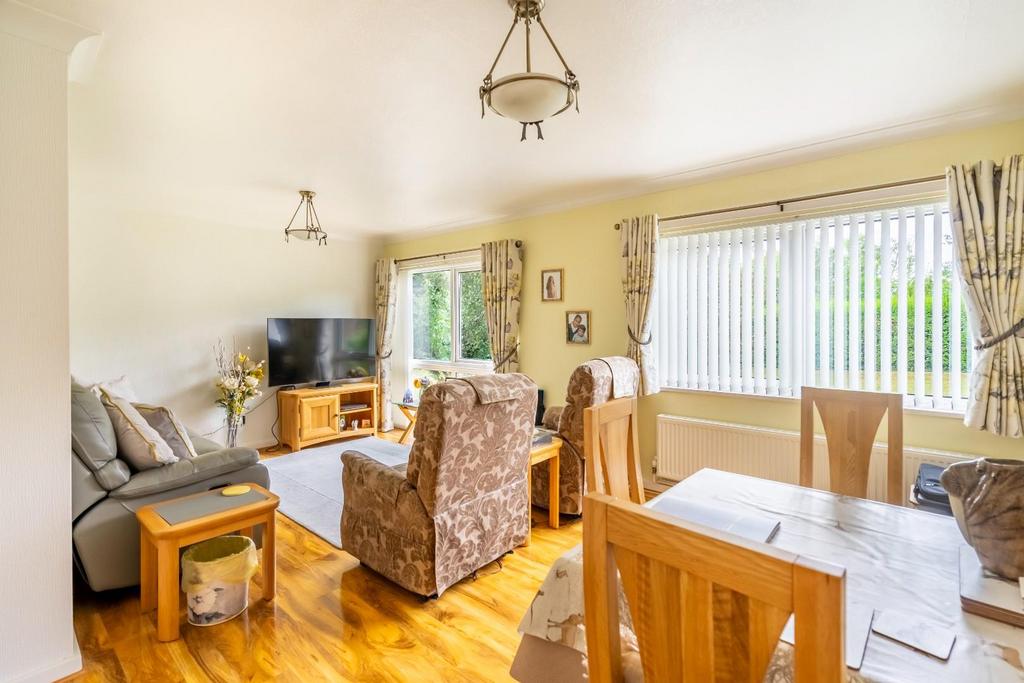 House in York - View 2