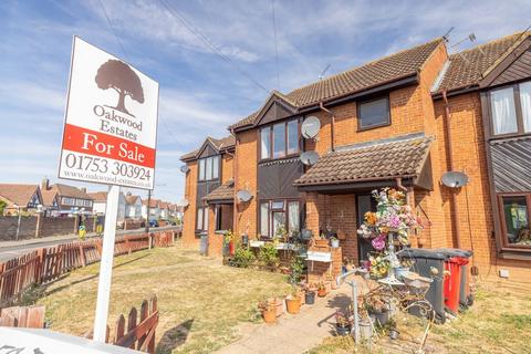 1 bedroom apartment for sale, Oatlands Drive, Slough SL1